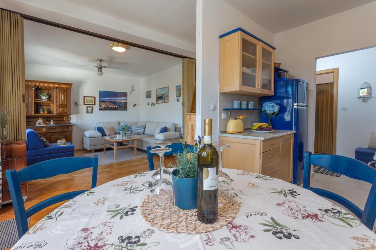 Apartamento So Hvar So Good! Spacious With Terrace Hvar Town Exterior foto